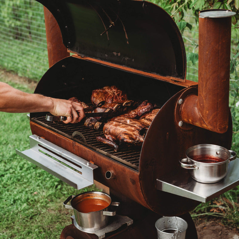 GrillSymbol BBQ Smoker Smoky Beast Outdoor meat cooking
