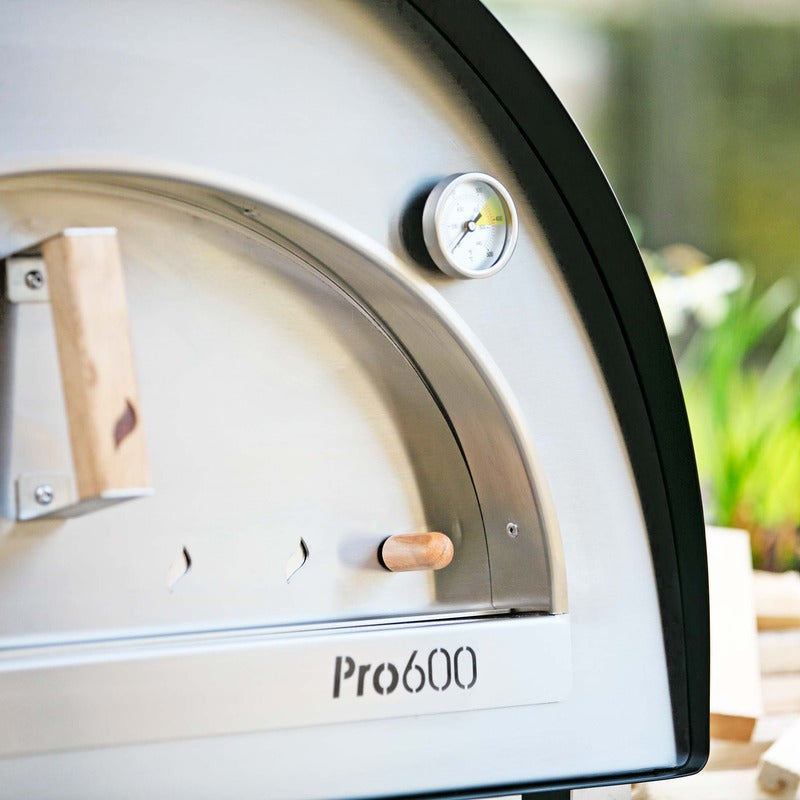 Igneus Pro 600 wood-fired pizza oven door and thermometer close up