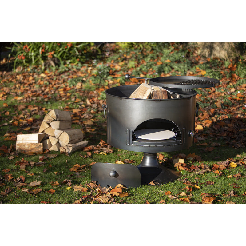 Pete’s Oven 70 Fire Pit Firepits UK Not Lit with swing arm